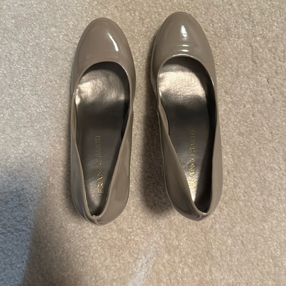 Franco Sarto Napoli heels size 7M in original box